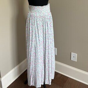 Billabong  split-leg  summery pants,